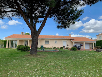 Votre Conseillère En Immobilier Agence Immobilière à Pompignac