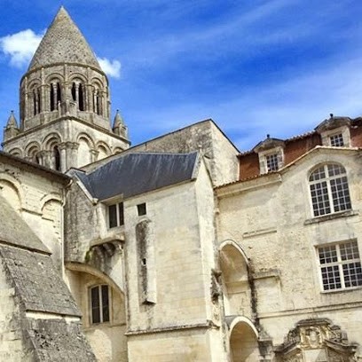 Immo Concept, Agence Immobilière à Saintes