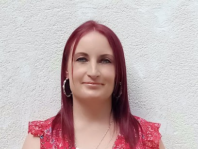 CABY Virginie Conseillère en Immobilier SAFTI, Agence Immobilière à Pourrières