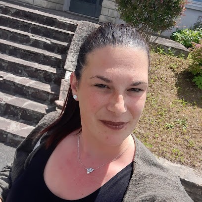 Malory boutmard iad, Agence Immobilière à Guignes