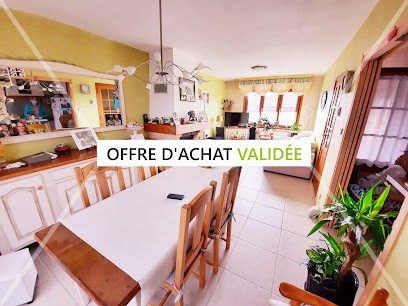 Brasseur Lucie Immo-Reseau Conseillère Immobilier, Agence Immobilière à Monchaux-sur-Écaillon