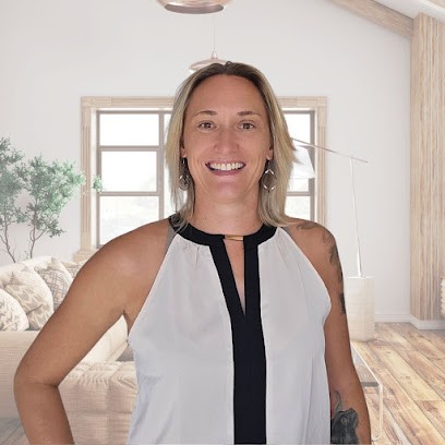 Isabelle Lacour - SAFTI IMMOBILIER Salernes, Agence Immobilière à Salernes