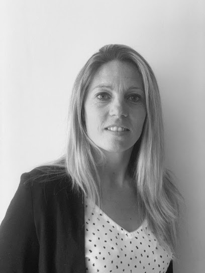 Delphine DE SMET IAD France, Agence Immobilière à Oignies