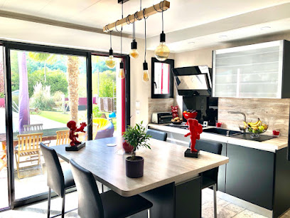 Ei - Jugan Nathalie Conseillère Immobilier "Proprietes-Privees" À Ollioules Agence Immobilière à Ollioules