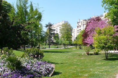 JOUANNETEAU IMMOBILIER Issy-Les-Moulineaux, Agence Immobilière à Issy-les-Moulineaux