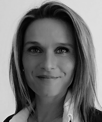 Immobilier Saintes Séverine JOLY Iad France, Agence Immobilière à Saintes