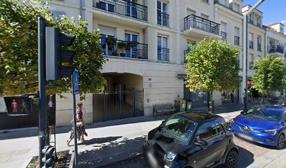 DUHEC Marine IAD FRANCE, Agence Immobilière à Châtenay-Malabry