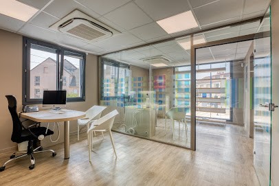 Agence Immobilière Laforêt Fosses, Agence Immobilière à Fosses