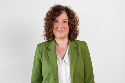 Laetitia Canton Conseiller Immobilier We Invest Cpc Monein Agence Immobilière à Monein