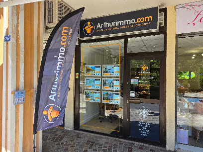 Arthurimmo.com Le Lavandou Agence Immobilière au Lavandou