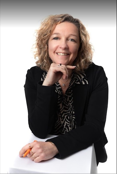 Sandra Vancutsem - SAFTI Immobilier Nans-les-Pins, Agence Immobilière à Nans-les-Pins