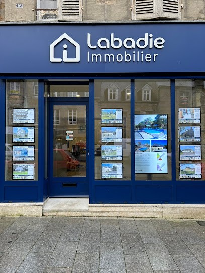 LABADIE IMMOBILIER VILLEDIEU, Agence Immobilière à Villedieu-les-Poêles-Rouffigny