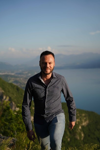 Jérémy Napoléon-Groupe RD Immo, Agence Immobilière à Méry