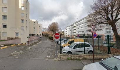 H.l.m Emmaus, Agence Immobilière à Houilles