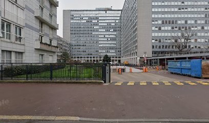 Vega, Agence Immobilière à Clichy