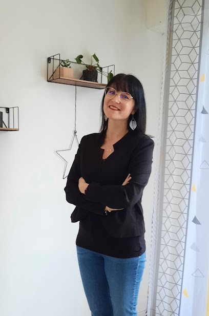 Angélique PENEAU - iad France Votre conseillère Immobilier, Agence Immobilière à Teillé