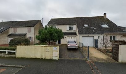 Joé Charlois, Agence Immobilière à Véretz