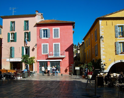 Savills Valbonne | Real Estate | Immobilier | Locations De Vacances Agence Immobilière à Valbonne