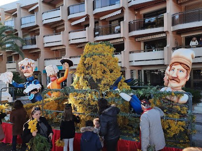 Square Habitat Mandelieu-La-Napoule, Agence Immobilière à Mandelieu-la-Napoule