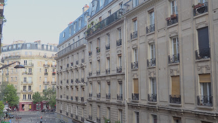 Enora Steinberg | Agence Immobilière Le Village D'enora | Paris 18 Agence Immobilière à Paris 18