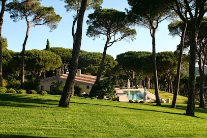 Agence Immobilière Villavogue, Agence Immobilière à La Garde-Freinet