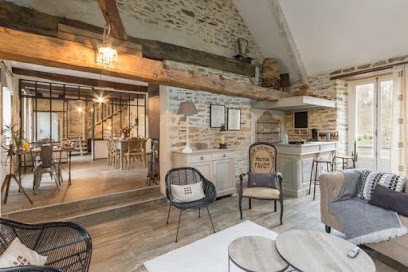 Yaelle Lhomme IAD France, Agence Immobilière à Fosses