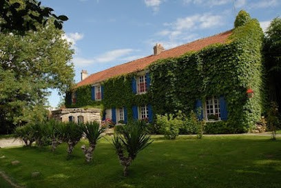 Lucie Brackez IAD FRANCE, Agence Immobilière à Touquin