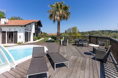 Nacabal Immobilier - Agence Immobiliere Saint Jean De Luz, Agence Immobilière à Saint-Jean-de-Luz