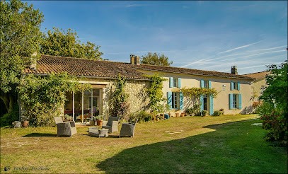 Latreuille Immobilier, Agence Immobilière à Gémozac