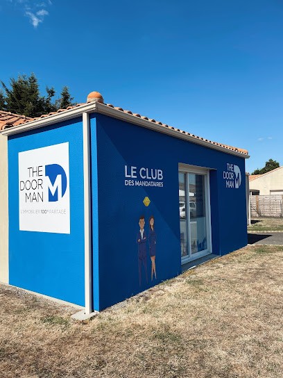 The Door Man St Hilaire De Chaleons, Agence Immobilière à Saint-Hilaire-de-Chaléons