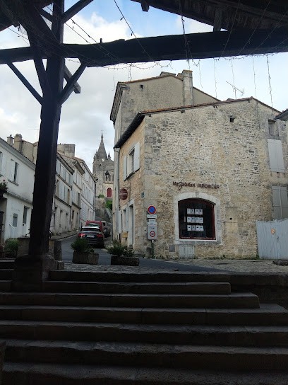 Mazagran Immobilier, Agence Immobilière à Villebois-Lavalette