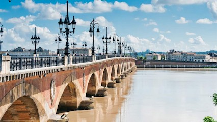 Monique Lecomte Immobilier, Agence Immobilière au Bouscat