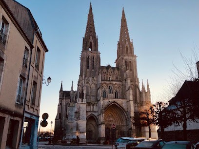 Demeures du Perche et de Normandie, Agence Immobilière à Sées