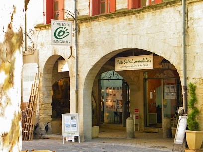 FRENCH VINEYARDS AND PROPOERTIES, Agence Immobilière à Uzès