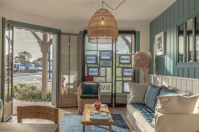 BARNES MARCHÉ DU CAP FERRET, Agence Immobilière à Lège-Cap-Ferret