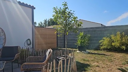 Agence immobilière Guy Hoquet SURGERES, Agence Immobilière à Surgères