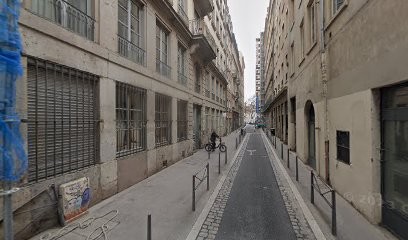 Léa Turmeau Iad France Conseillère En Immobilier, Agence Immobilière à Lyon 01