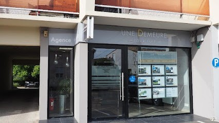 UNE DEMEURE POUR TOIT Agence immobilière FNAIM, Agence Immobilière à Saint-Médard-en-Jalles