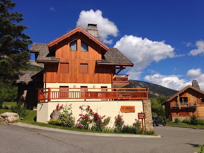 Declic Immobilier Serre Chevalier, Agence Immobilière à Saint-Chaffrey