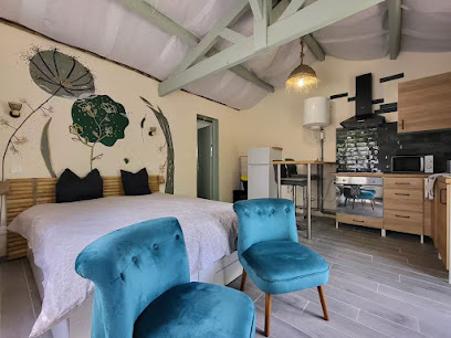 L'émeraude Du Périgord, Agence Immobilière à Lanouaille