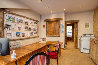 Demeures en Périgord, Agence Immobilière aux Eyzies-de-Tayac-Sireuil