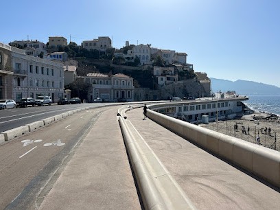 Corniche Real Estate, Agence Immobilière à Marseille 07