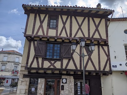 La Rochefoucauld Immobilier, Agence Immobilière à Agris