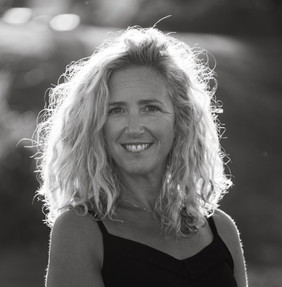 Aurélie Pedrini Iad France Agence Immobilière à Enghien-les-Bains