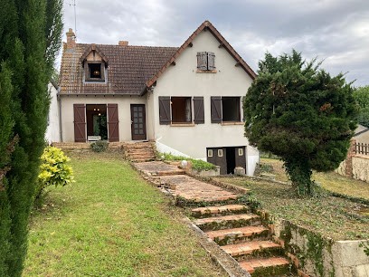 Leslie Renaud - TeamFi France Immobilier, Agence Immobilière à Saint-Florent-sur-Cher