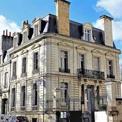 Benjamin BROSSARD My French Agent, Agence Immobilière à Tauxigny-Saint-Bauld