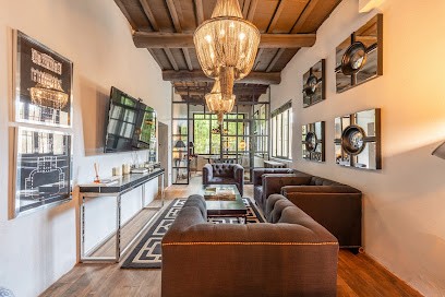 Von Peerc Immobilier Maussane Les Alpilles, Agence Immobilière à Maussane-les-Alpilles