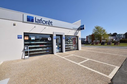 Agence Immobilière Laforêt Gemozac, Agence Immobilière à Gémozac