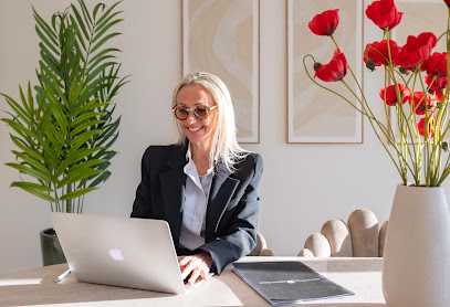 Stéphanie Lejeune - Groupe Nicolas Pisani & Laurent Romor - Agent Immobilier Agence Immobilière à Beaulieu-sur-Mer