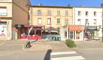 Laura Holterbach SAFTI Immobilier, Agence Immobilière à Joeuf